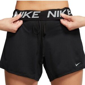 Nike Women's Dri-FIT Stack Attack Training Shorts